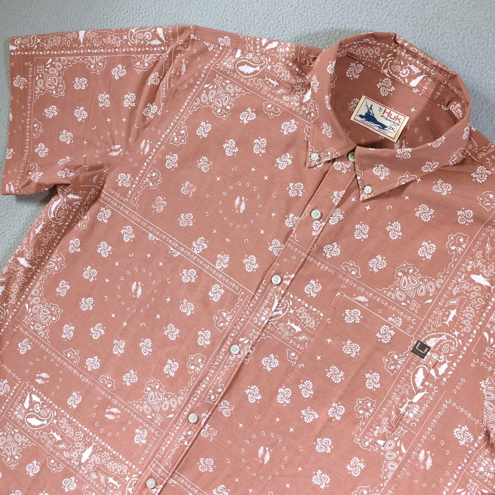 HUK Kona Hukdana Button Down Shirt 2XL Clay Bandana Paisley Short Sleeve Stretch